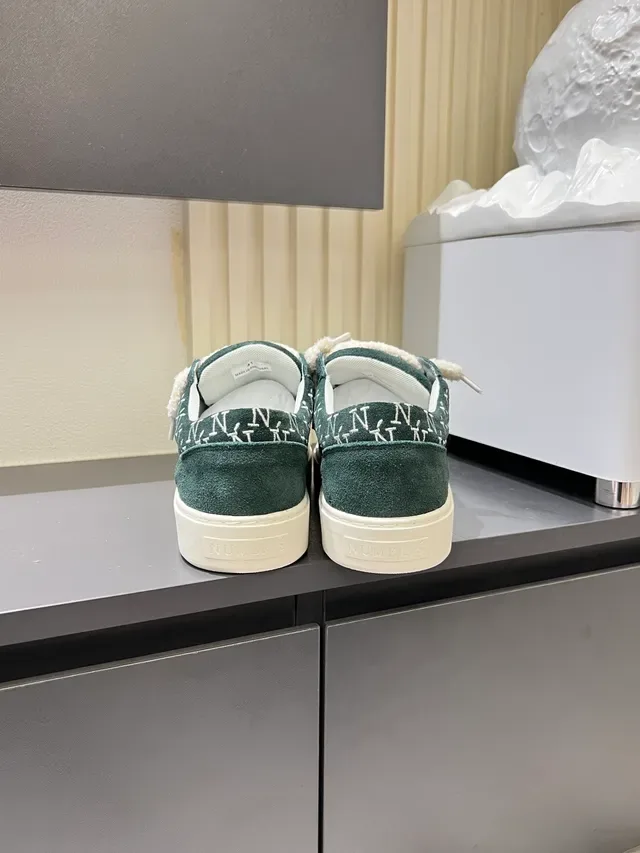 Green White Suede Plush Strap Closure Sneakers 2