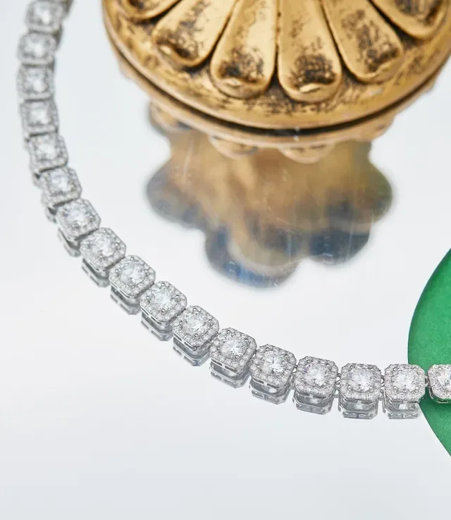 Halo-Set Square Stone Link Necklace 3