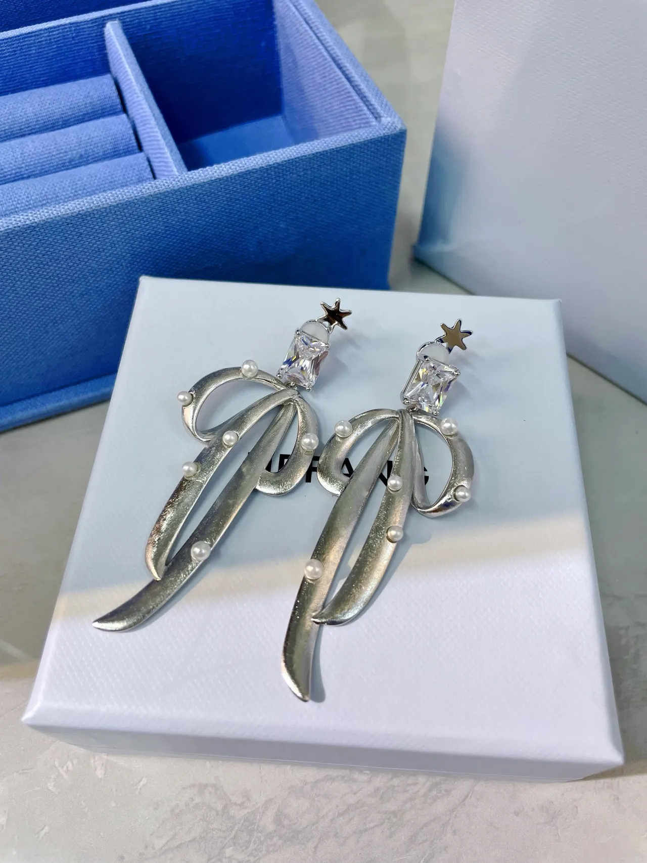 HEFANG Silver-Tone Crystal and Pearl Leaf Drop Earrings 4