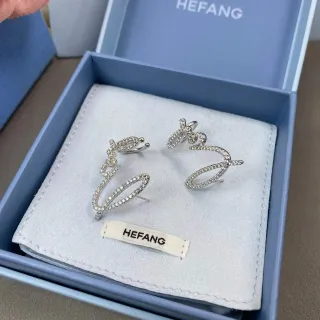 HEFANG Silver White Pavé Crystal-Encrusted Asymmetrical Script Silhouette Earrings