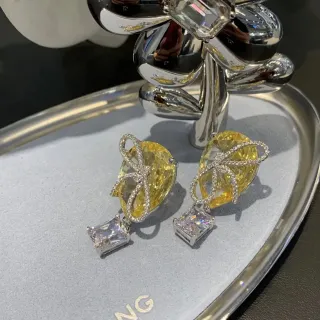 HEFANG Yellow Gemstone Bow Motif Drop Earrings