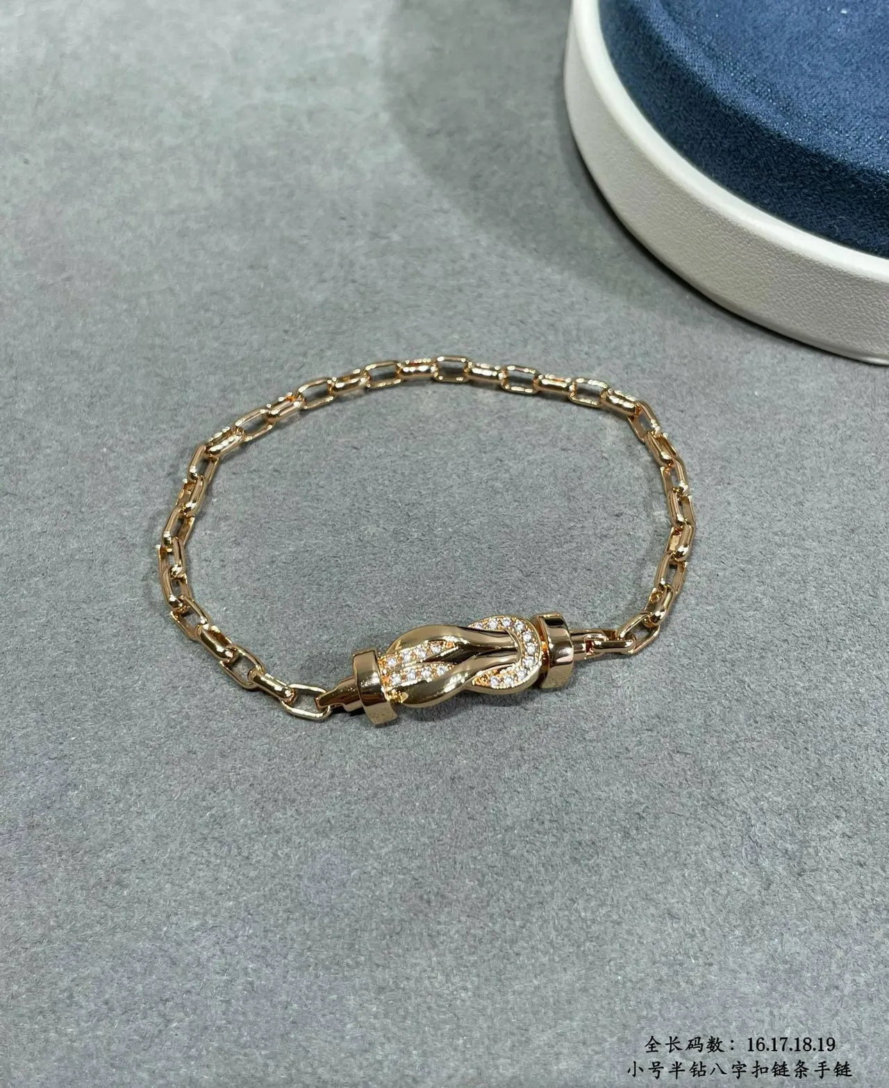 Knot Clasp Bracelet Silver Metal Pavé-Set Clear Stones Bracelet 5