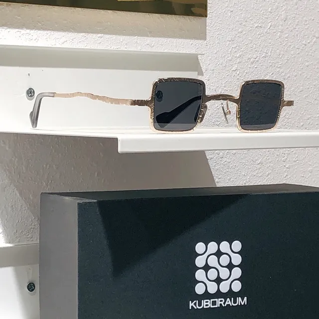 KUBORAUM Square Frame Tortoiseshell Temple Amber Gradient Sunglasses 8