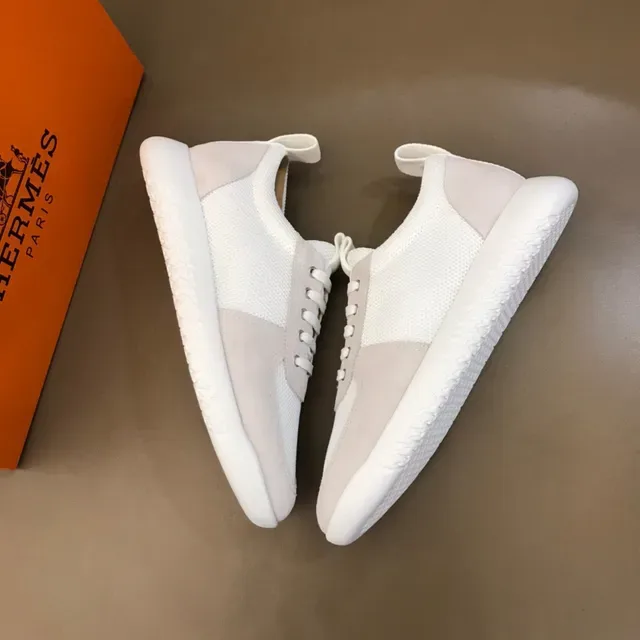 Minimalist Mesh-Suede Low-Top Lifestyle Sneaker 7