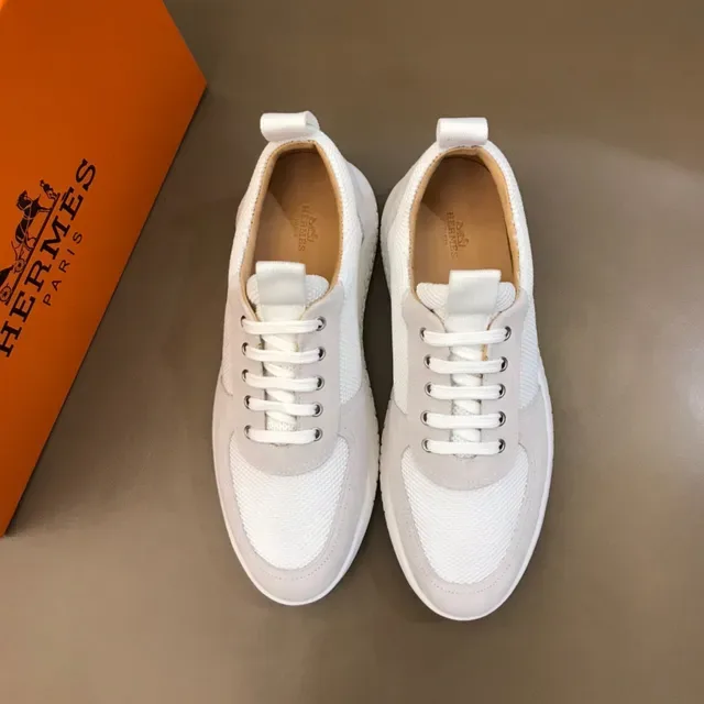 Minimalist Mesh-Suede Low-Top Lifestyle Sneaker 9