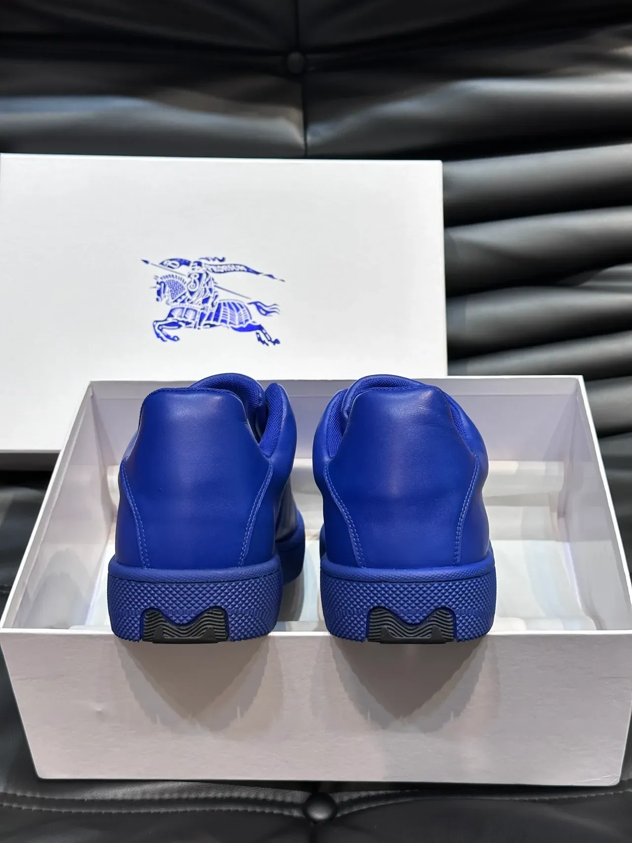 Monochromatic Blue Embossed Motif Lifestyle Sneaker 4