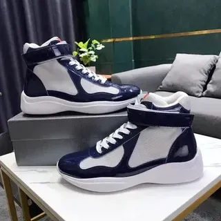 Zapatillas plataforma de punta alta navy y blanco con malla patentada