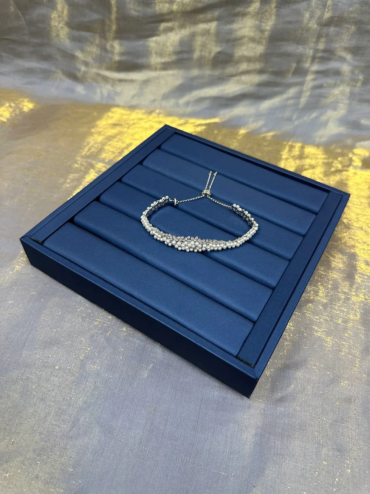 Navy Silver Pearl-Embellished Crystal-Accented Bracelet 7