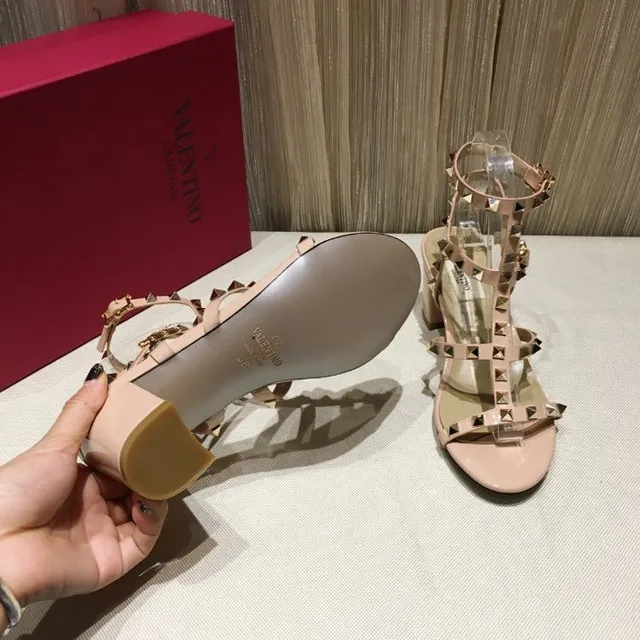Nude Studded Multi-Strap Block Heel Gladiator Sandals 7
