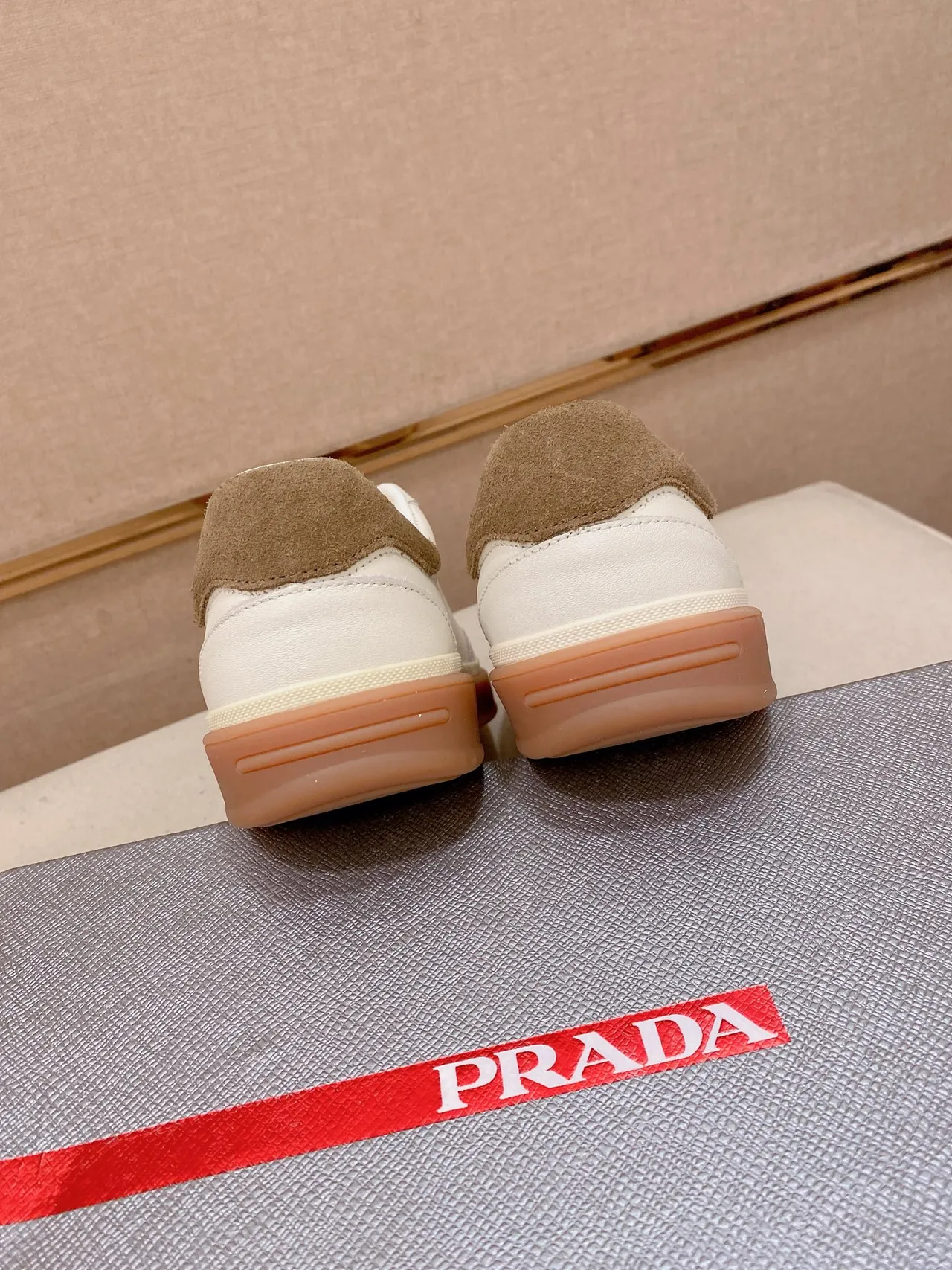 Off-White and Gray Minimalist Low-Top Sneaker 3