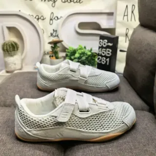 Off-White malla Velcro correa zapatilla de entrenamiento