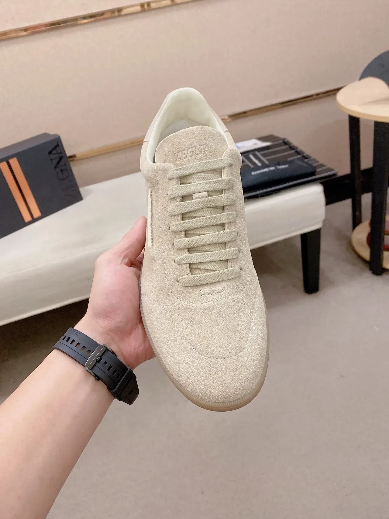Off-White Suede Low-Top Lifestyle Sneaker 6