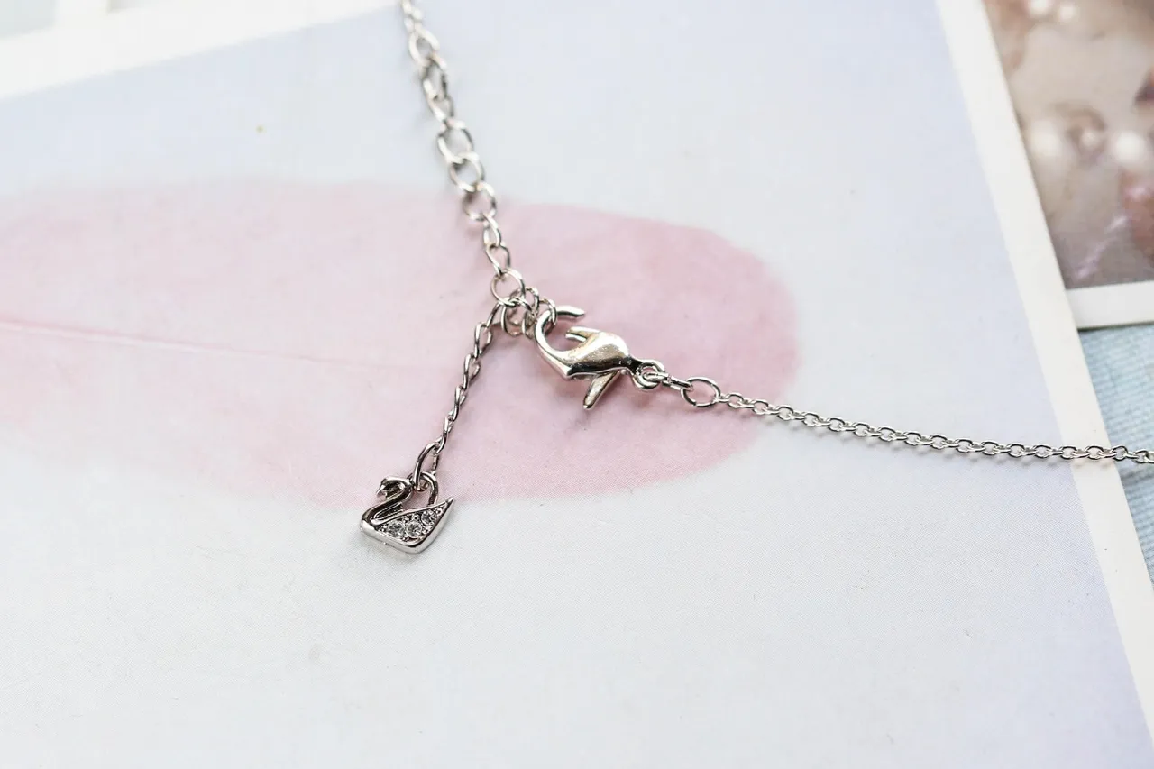 Pavé Knot Motif Silver-Tone Necklace 7