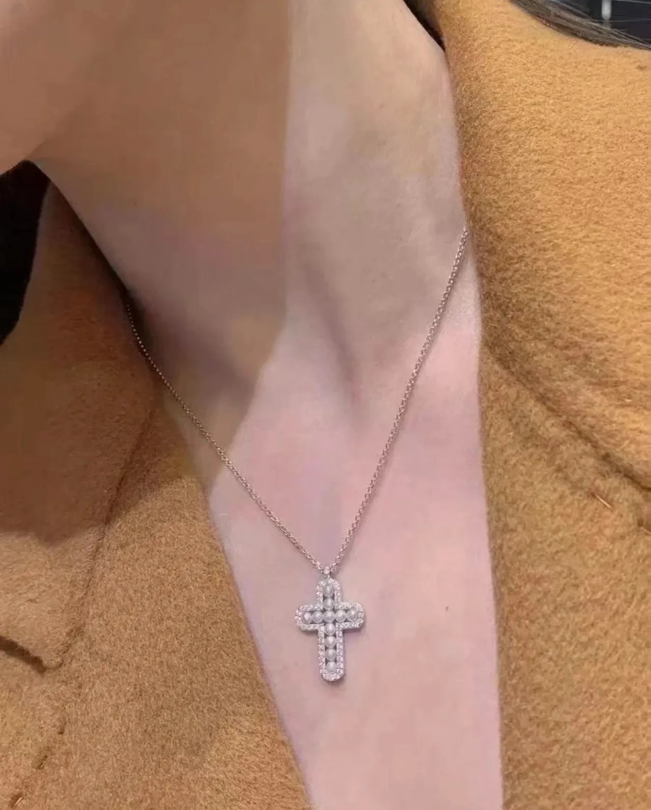 Pearl and Crystal Pavé Cross Pendant Necklace 3