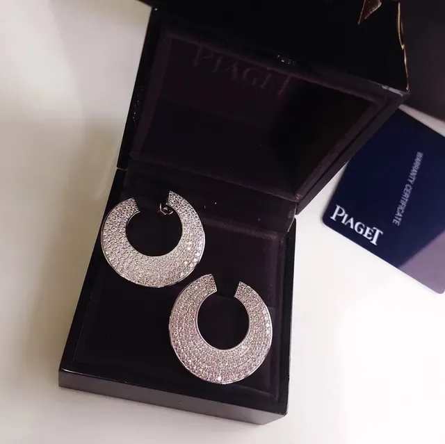 Piaget Pavé-Set Open Hoop Earrings 5