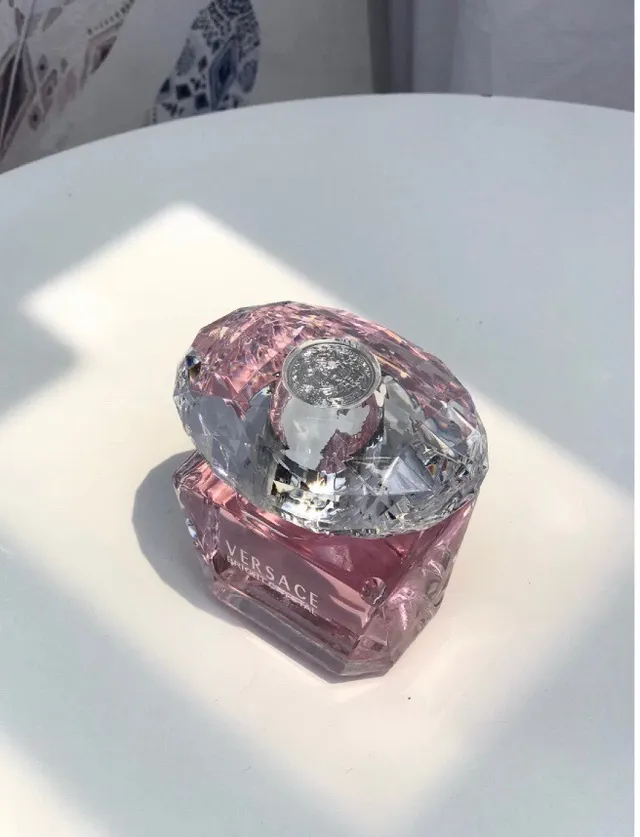 Pink Transparent Faceted Crystal-Cut Body Iridescent Gradient Perfume 3