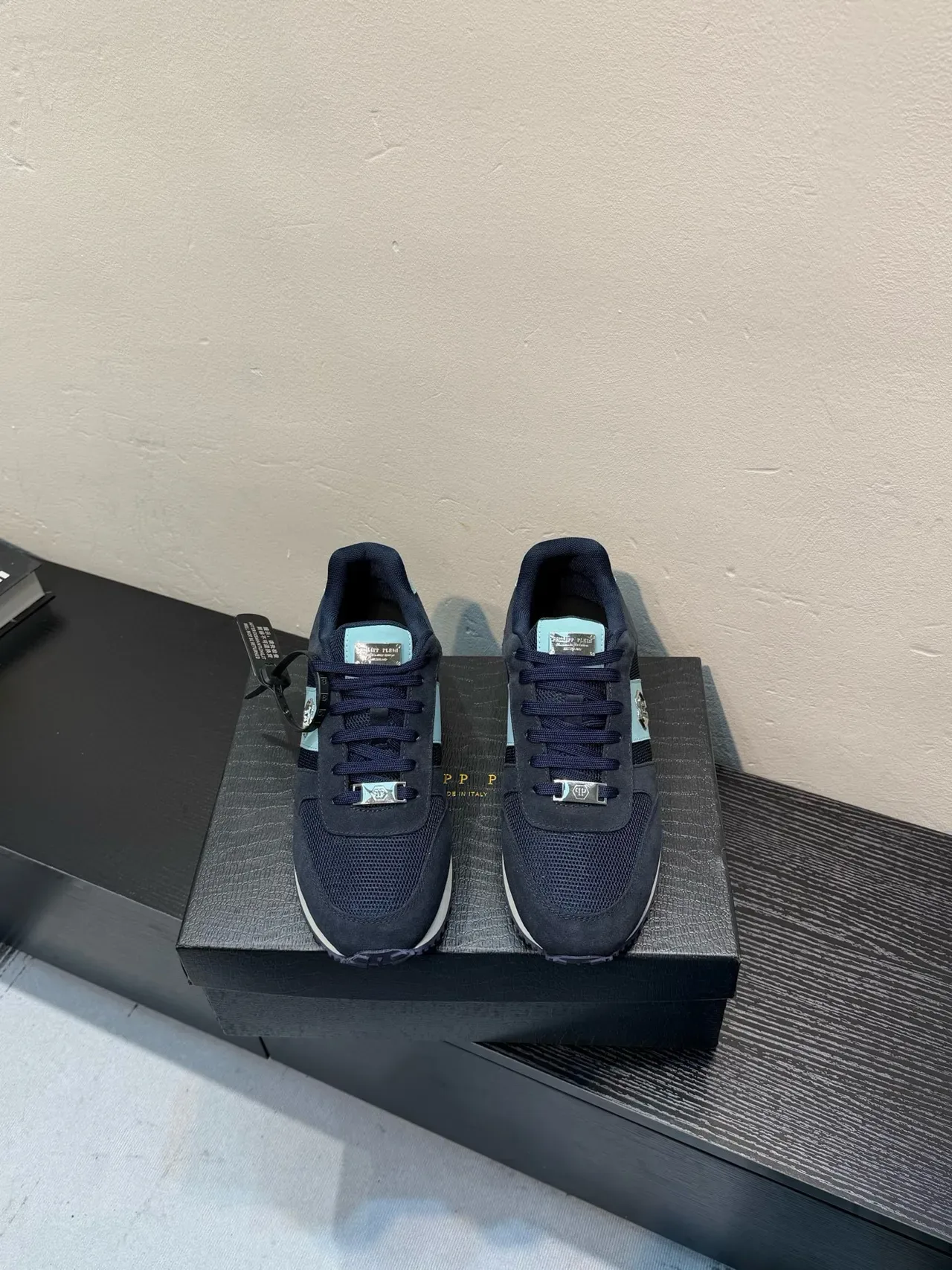 Portofino Navy Blue Suede-Mesh Hybrid Aquamarine Side Panel Lifestyle Sneakers 2