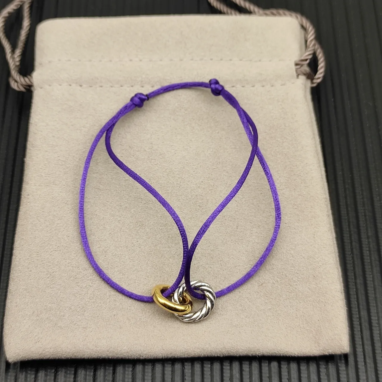 Bracelet en cordon à l'aspect de soie violet doré double teinte avec anneaux entrelacés 8
