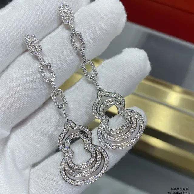 Qeelin Wulu Three-Ring Gourd Pavé Earrings 2