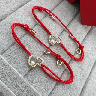 Pulseras de cordón trenzado rojo con perla en forma de corazón y encanto de cristal