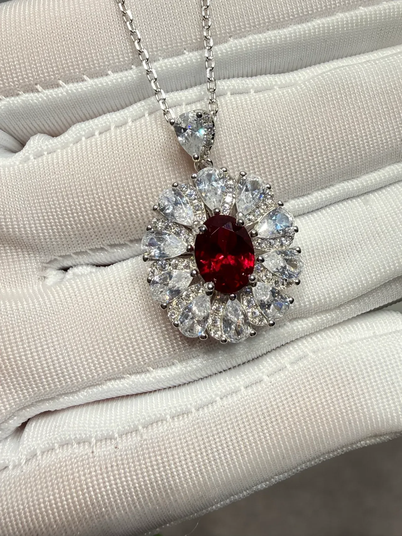 Red Silver Floral Halo Design Oval Central Stone Necklace 9