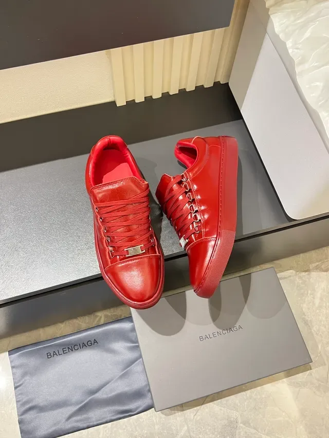Red Smooth Leather Low-Top Lace-Up Sneakers 4