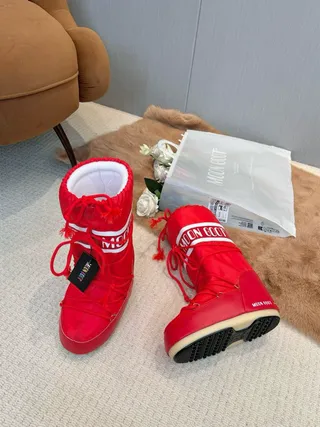 Red White Insulated Tall Boot Drawstring Cuff Snow Boots 3