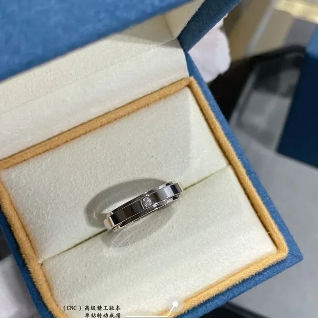 Rose Gold Single Diamond Channel-Set Ring 3