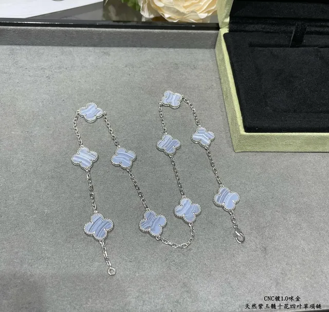 Silver Blue Four-Leaf Clover Pendants Striped Natural Stone Inlay Necklace 6