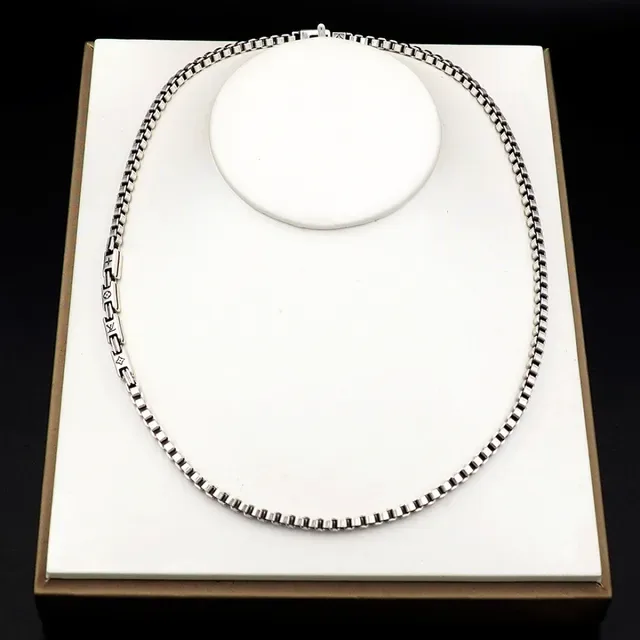 Silver Box Chain Metallic Necklace 4