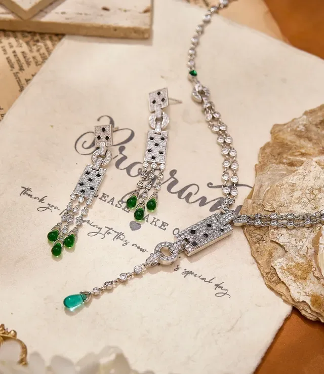 Silver Green Geometric Pavé-Set Top Articulated Chain Tassels Earrings 5