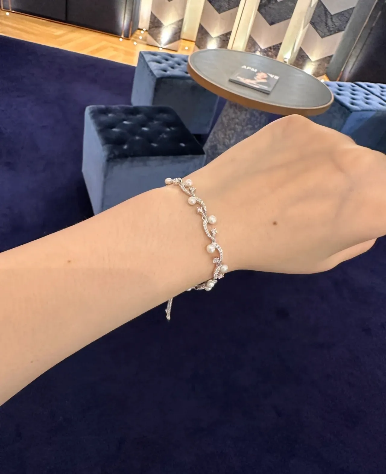 Silver Navy Pearl-and-Crystal Vine Filigree Bracelet 2