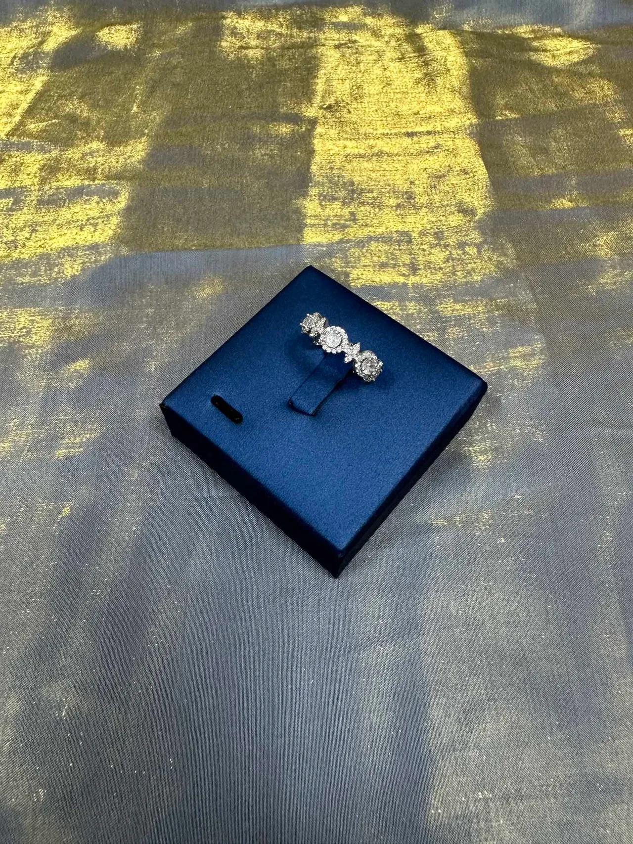 Silver Navy Three-Stone Cluster Pavé-Set Diamonds Ring 8