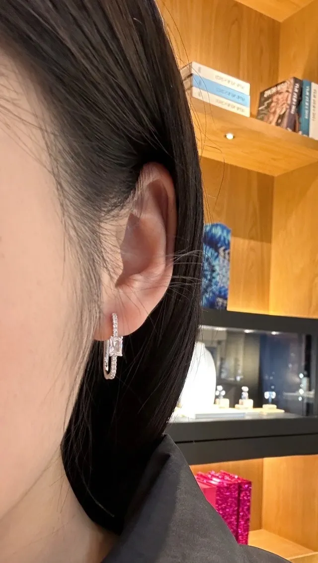 Silver Navy U-Shaped Hoops Baguette Center Stone Earrings 2