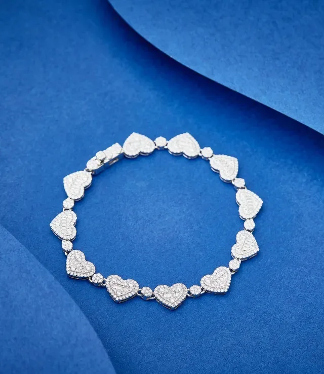 Silver Pavé-Set Hearts Round Connector Links Bracelet 4
