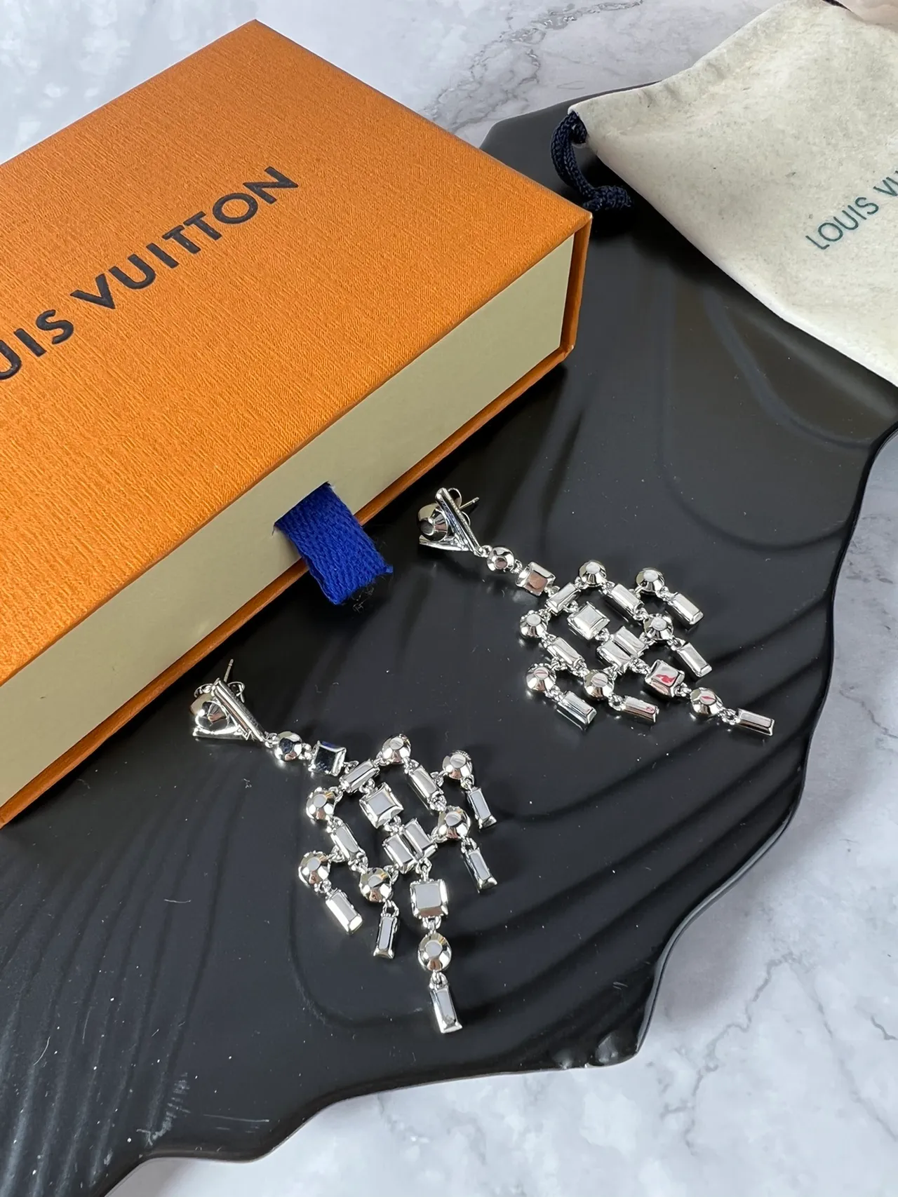 Silver-Tone Geometric Chandelier Dangling Earrings 5