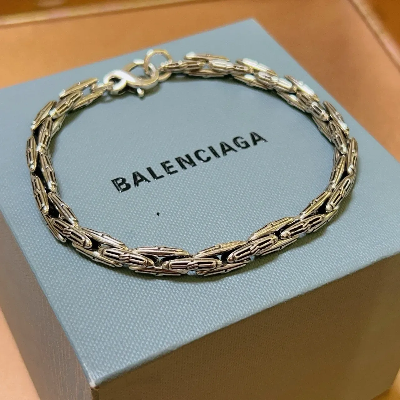 Silver-Tone Interlocking Link Bracelet 3