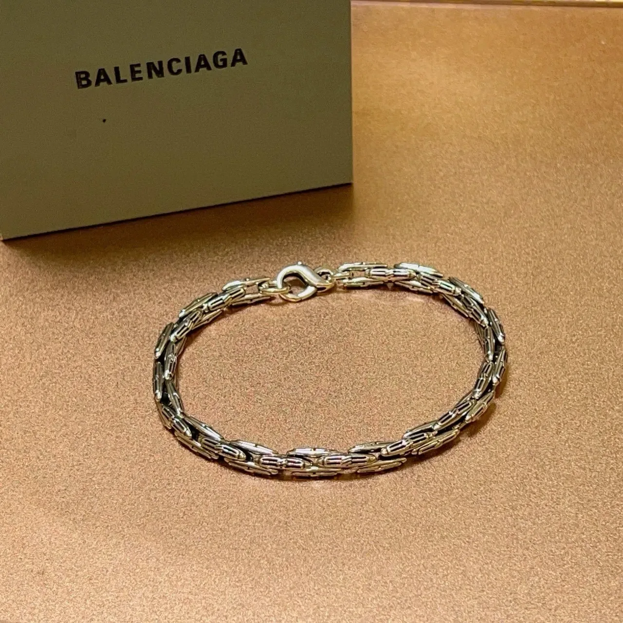 Silver-Tone Interlocking Link Bracelet 5