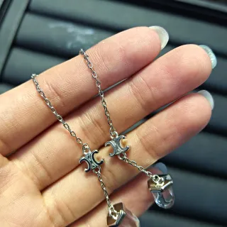 银色透明链条双 Interlocking-Charm 吊坠项链