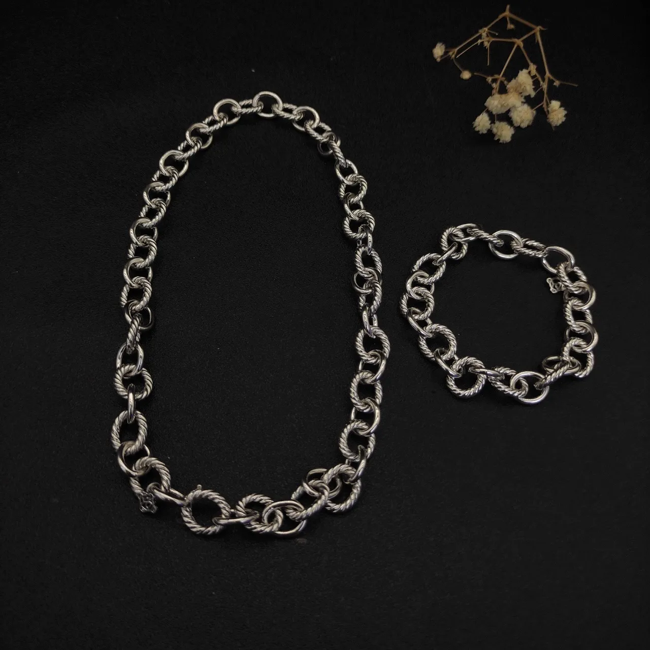 Silver Twisted Rope and Oval Link Chunky Chain Necklace 2