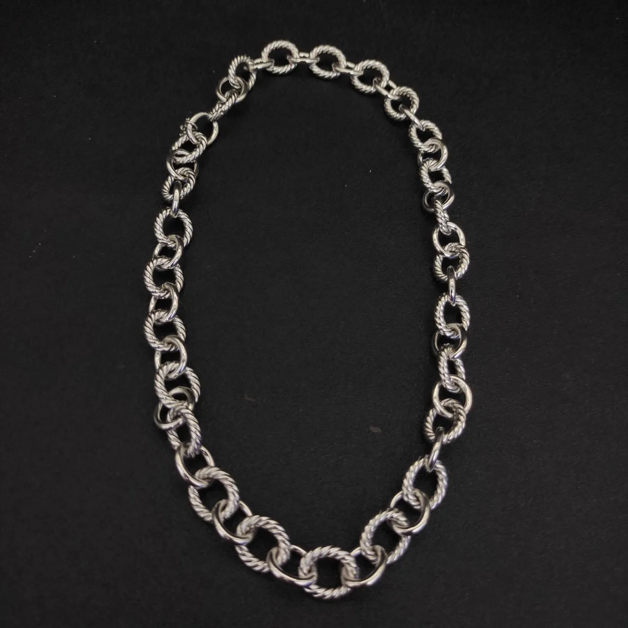 Silver Twisted Rope and Oval Link Chunky Chain Necklace 9