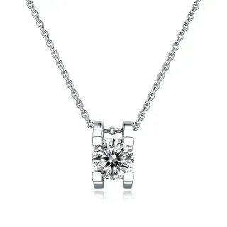 Collar con colgante de piedra en corte brillante redondo solitaire