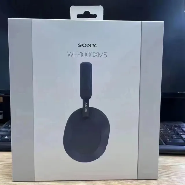 Sony WH-1000XM5 Gray Over-Ear Headphones 2