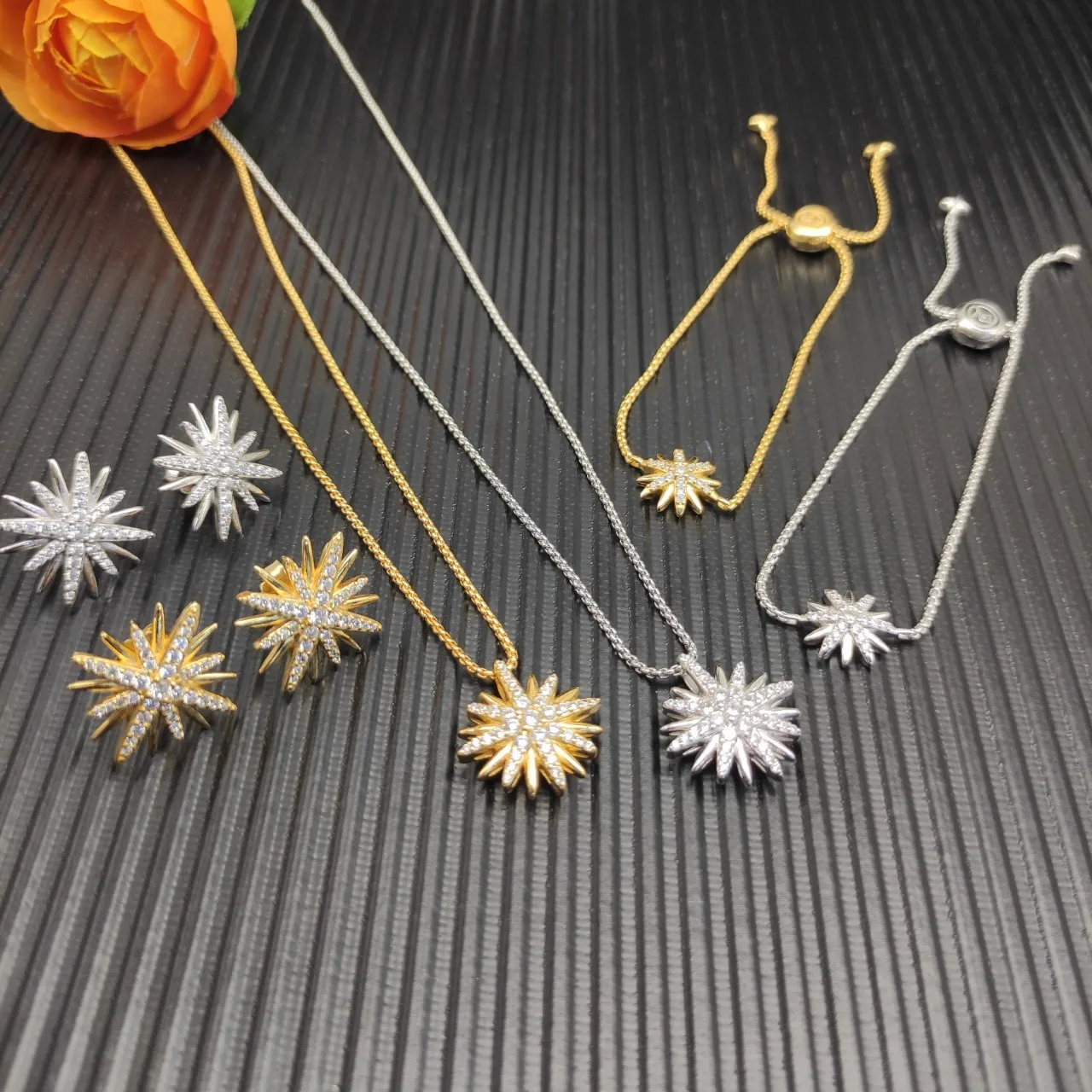 Starburst Pavé Diamond Pendant Necklace 2