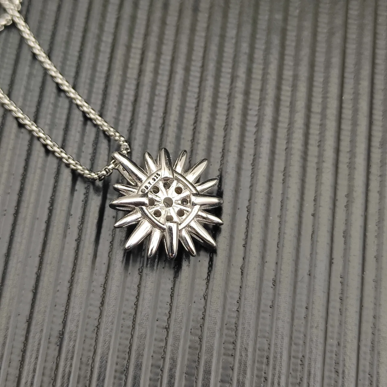 Starburst Pavé Diamond Pendant Necklace 4