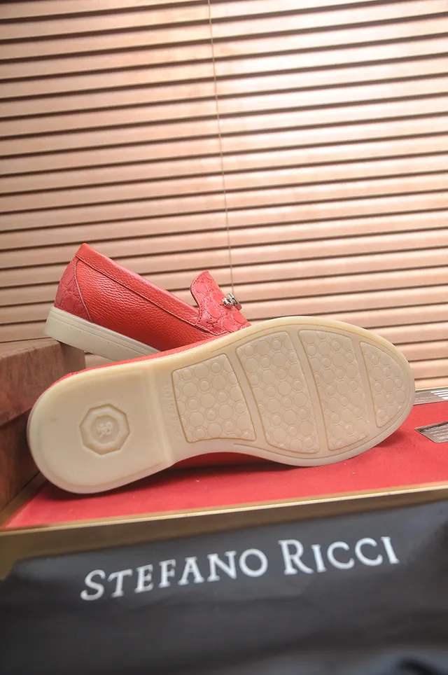 Stefano Ricci Red Beige Crocodile-Embossed Leather Horsebit Buckle Loafer 3