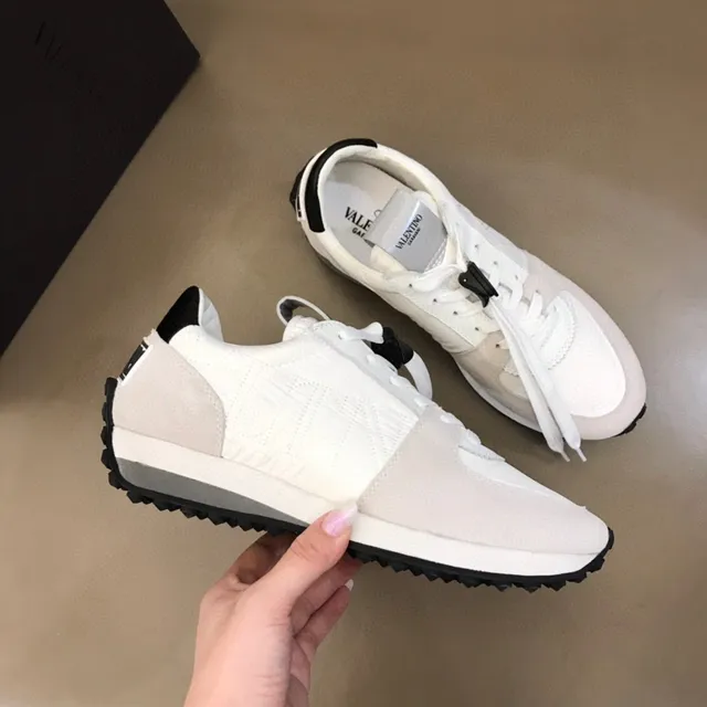 White and Beige Retro Runner Style Lifestyle Sneaker 6