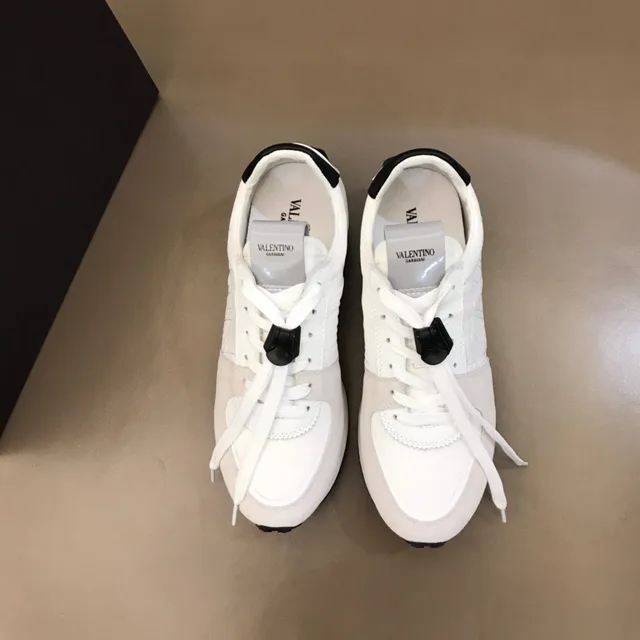 White and Beige Retro Runner Style Lifestyle Sneaker 9