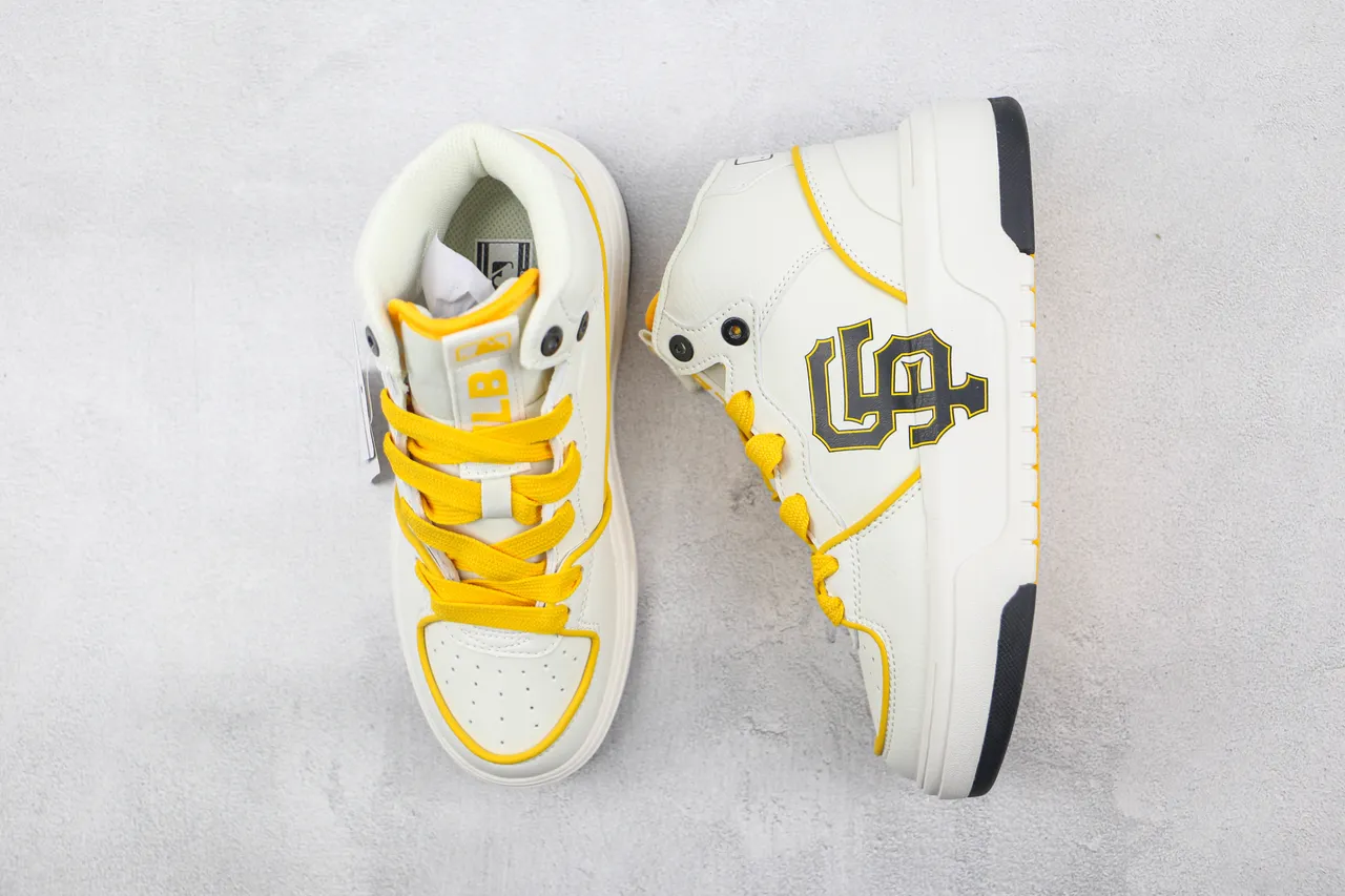 White and Yellow SF Logo High-Top Platform Sneaker 5