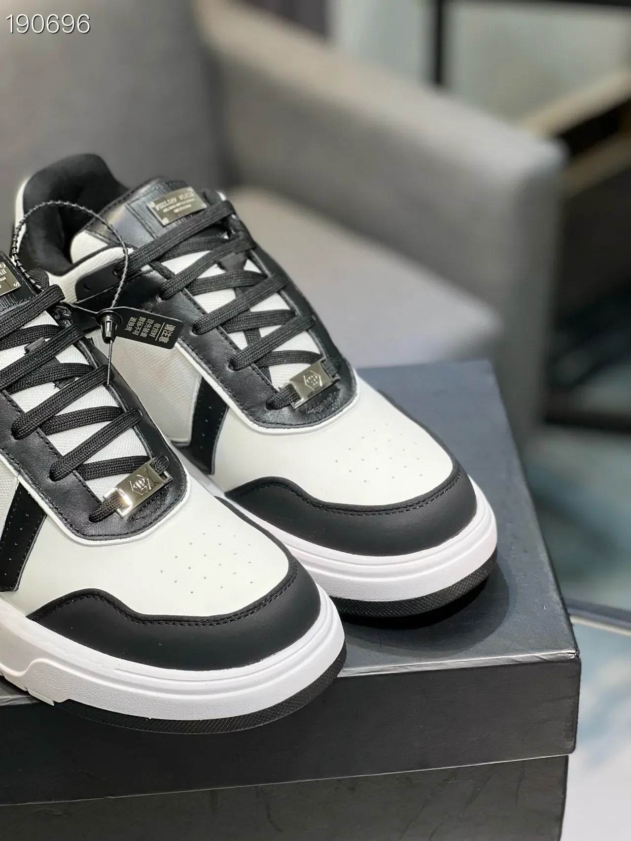 White Black Monochrome Panelled Upper Hexagonal Metallic Emblem Sneakers 5